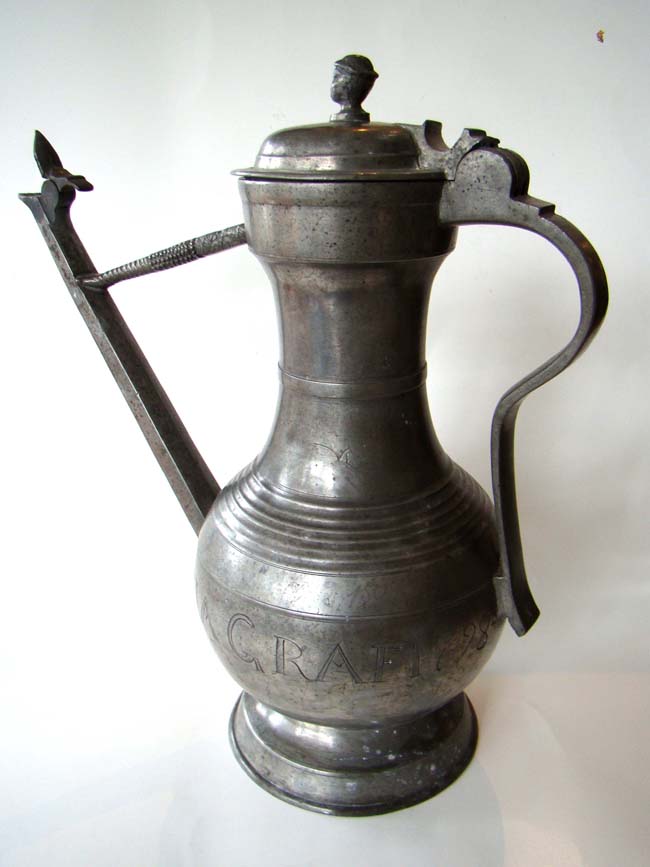 A rare 18th century Swiss Pewter Flagon or 'Stegkanne' by Ludwig Roder of Berne, Switzerland, and dated 1798